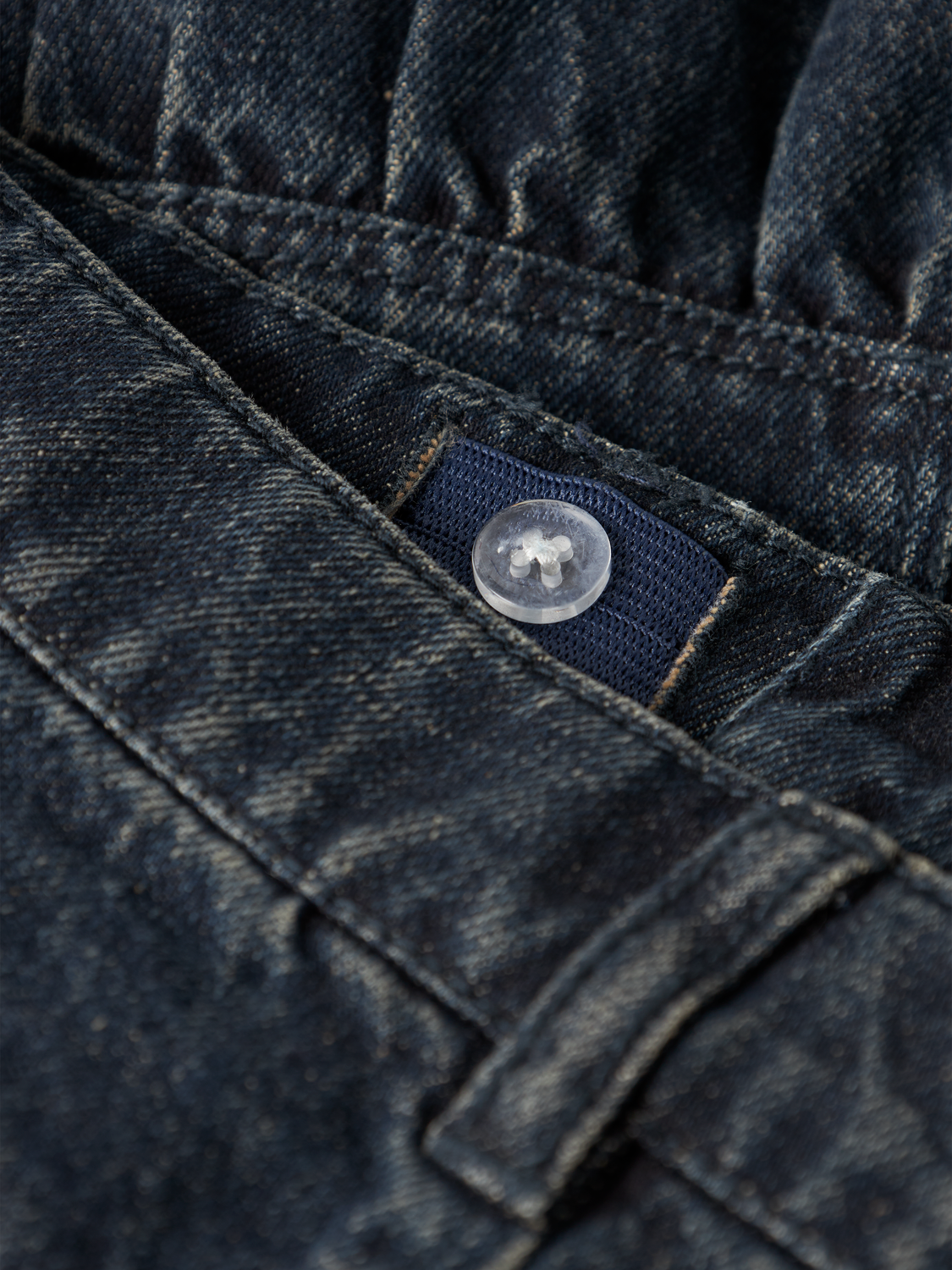 model_shot-front_full